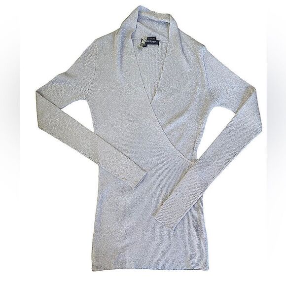 Karen Kane Metallic silver knit top, faux crisscross front closure size med - Picture 2 of 7